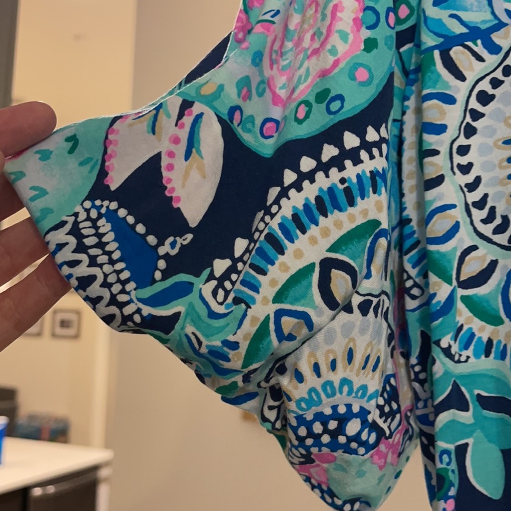 Gently Used Lilly Pulitzer Romper. - Picture 4 of 4